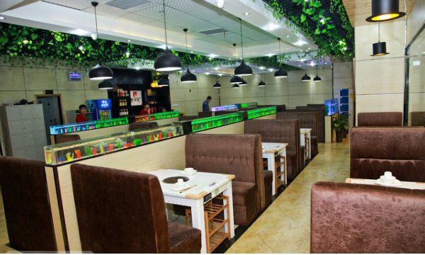香辣蝦店面裝修設(shè)計(jì) (3).jpg